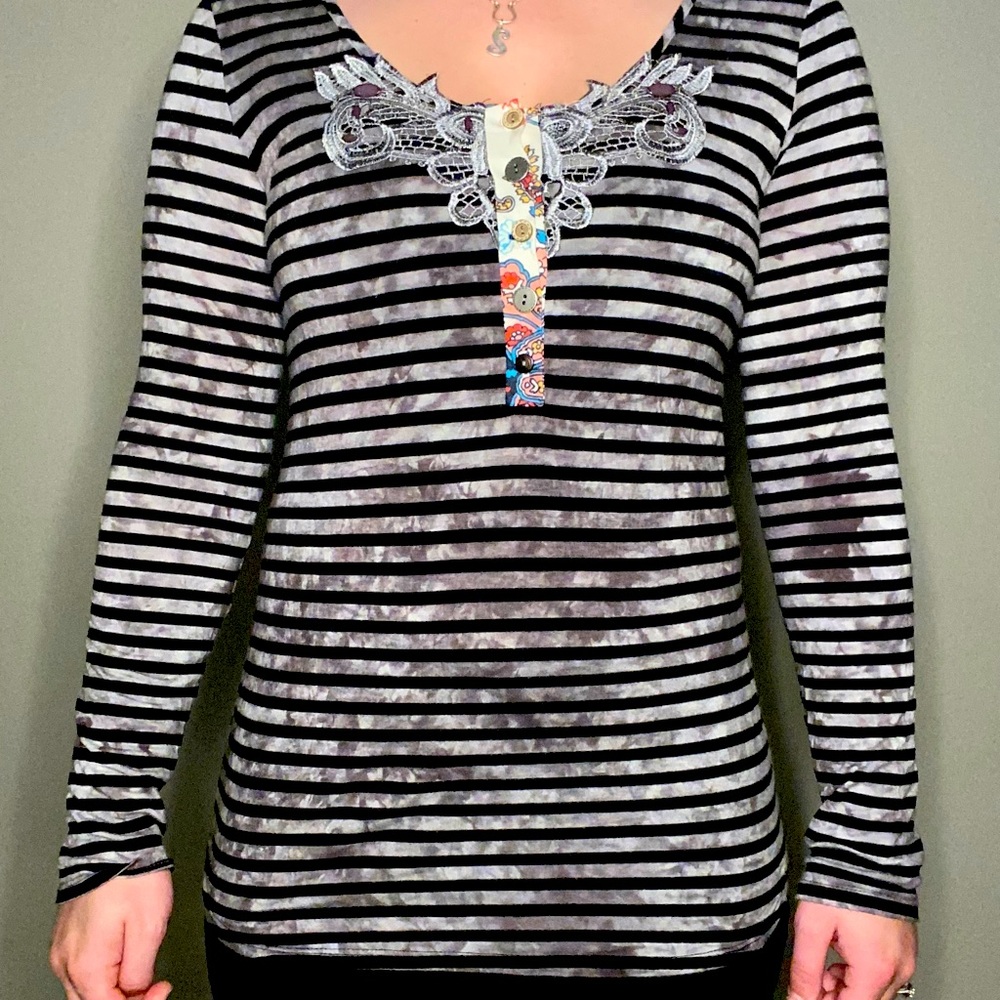 Long sleeve top